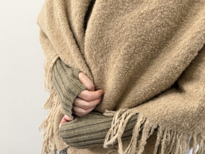 No.8512 WOOL ALPACA BLANKET beige 11-1月 4