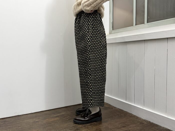 No.8652 MATELASSE GUM PANTS 2-4月 2