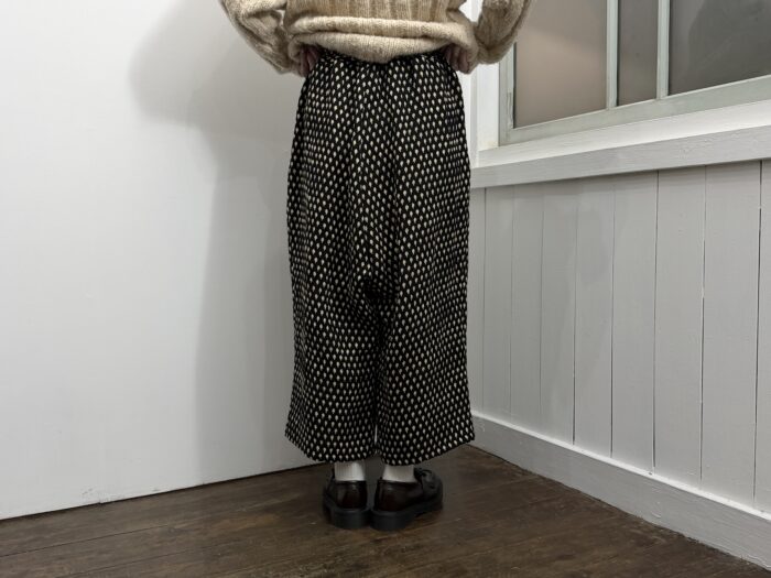 No.8652 MATELASSE GUM PANTS 2-4月 3