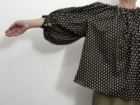 No.8657 LAWN GATHER SMOCK artichoke 2-4月 4
