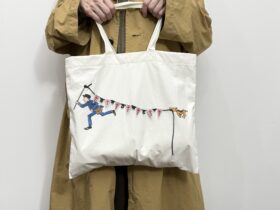 No.8683 BRITISH BANNER TOTE BAG white 2-4月 1