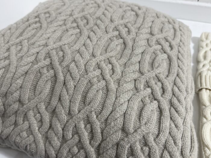 No.8492 UBRID CABLE KNIT CUSHION COVER 11-1月 3