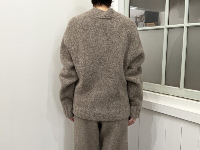 No.8519 BABY ALPACA V-NECK CARDIGAN Taupe 11-1月 3