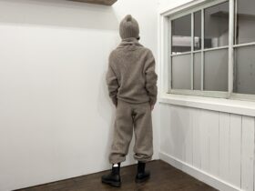 No.8519 BABY ALPACA V-NECK CARDIGAN Taupe 11-1月 5