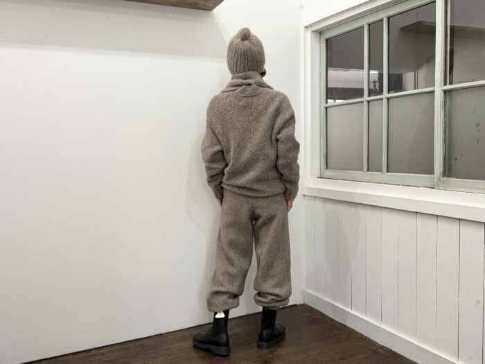 No.8519 BABY ALPACA V-NECK CARDIGAN Taupe 11-1月 5