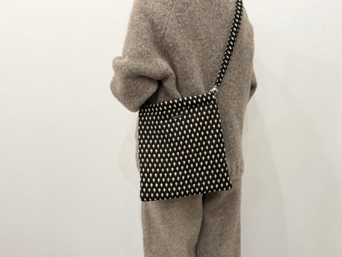 No.8656 MATELASSE ONE SHOULDER BAG Artichoke 2-4月 2