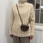 No.8679 FLAP SHOULDER COIN PURSE brown 2-4月