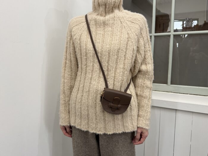 No.8679 FLAP SHOULDER COIN PURSE brown 2-4月 1