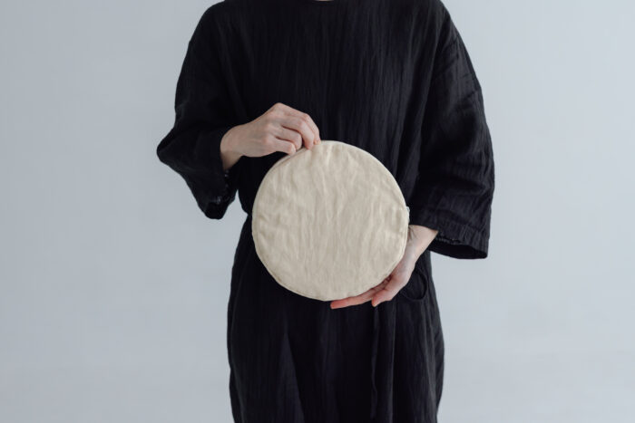EMBROIDERY CIRCLE POUCH (L) 2
