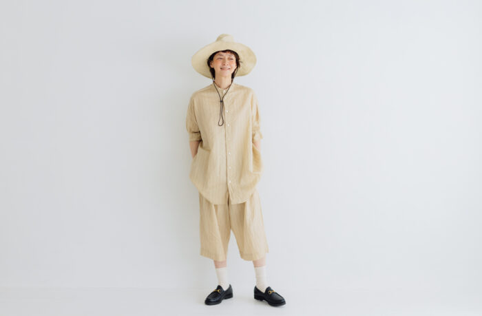 S.S. STAND COLLAR H/T SHIRT beige 5