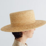 Ecru et pousse別注 raffia hat