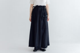 予約 G1267 CURIOUS SCALLOPED GATHER SKIRT mat black 3月初〜3月中 1 予約 G1267 CURIOUS SCALLOPED GATHER SKIRT mat black 3月初〜3月中 1