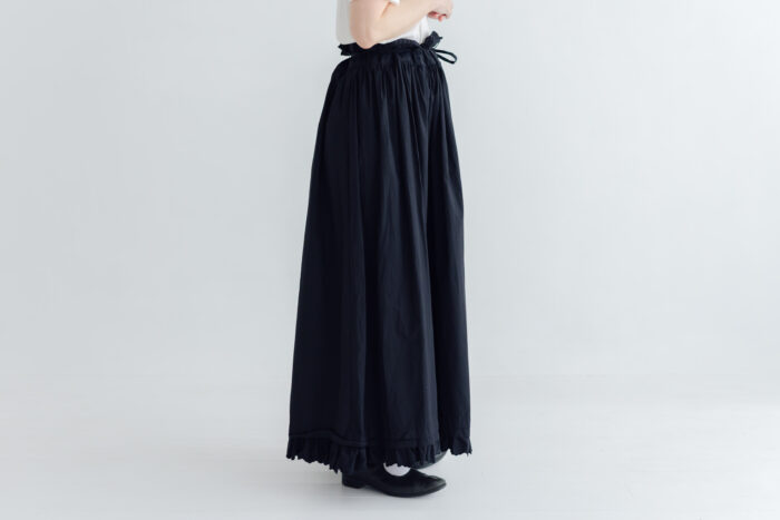 予約 G1267 CURIOUS SCALLOPED GATHER SKIRT mat black 3月初〜3月中 2 予約 G1267 CURIOUS SCALLOPED GATHER SKIRT mat black 3月初〜3月中 2