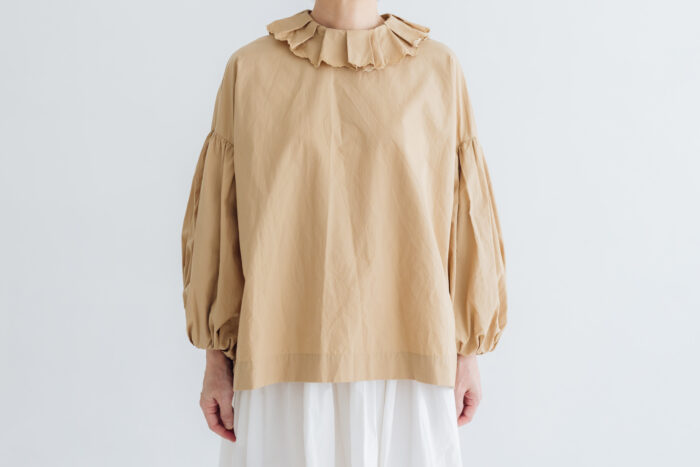 予約 G1265 CURIOUS SCALLOPED COLLAR BLOUSE mat beige 3月初〜3月中 1 予約 G1265 CURIOUS SCALLOPED COLLAR BLOUSE mat beige 3月初〜3月中 1