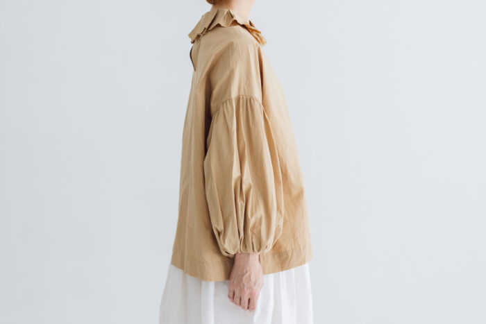 予約 G1265 CURIOUS SCALLOPED COLLAR BLOUSE mat beige 3月初〜3月中 2 予約 G1265 CURIOUS SCALLOPED COLLAR BLOUSE mat beige 3月初〜3月中 2